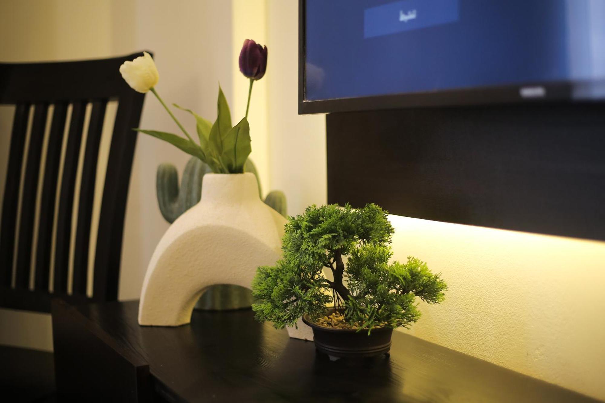 The Clay - 2br Artistic Yet Modern Loft Located Strategically Near Shopping Centre And Market * Il Cairo